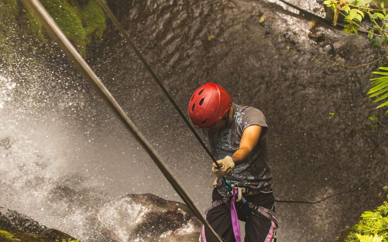 Wildes Costa Rica: Nervenkitzel, Natur und Abenteuer