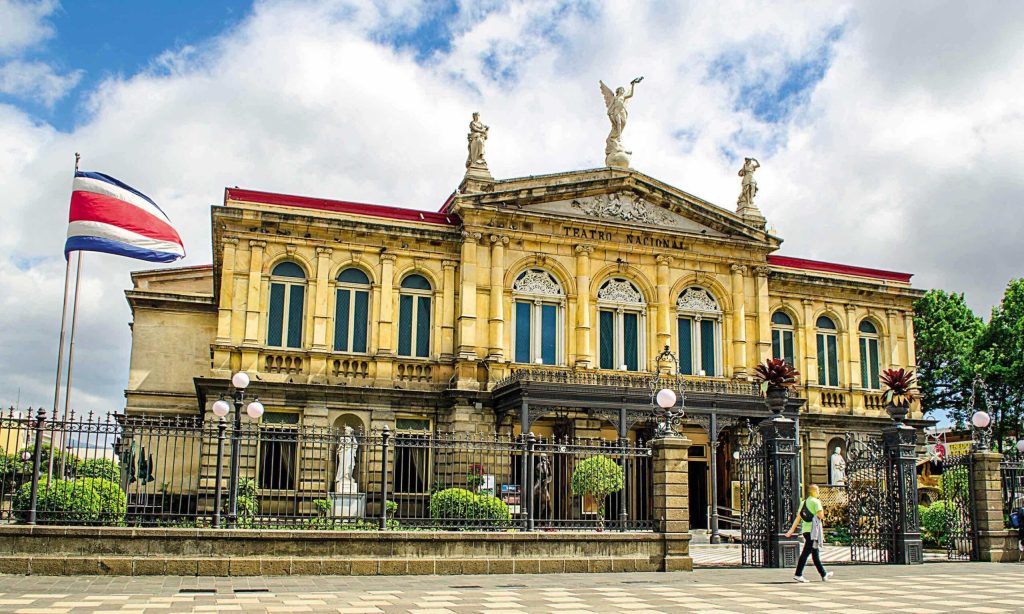 Costa Rica, contacte con CRS Tours