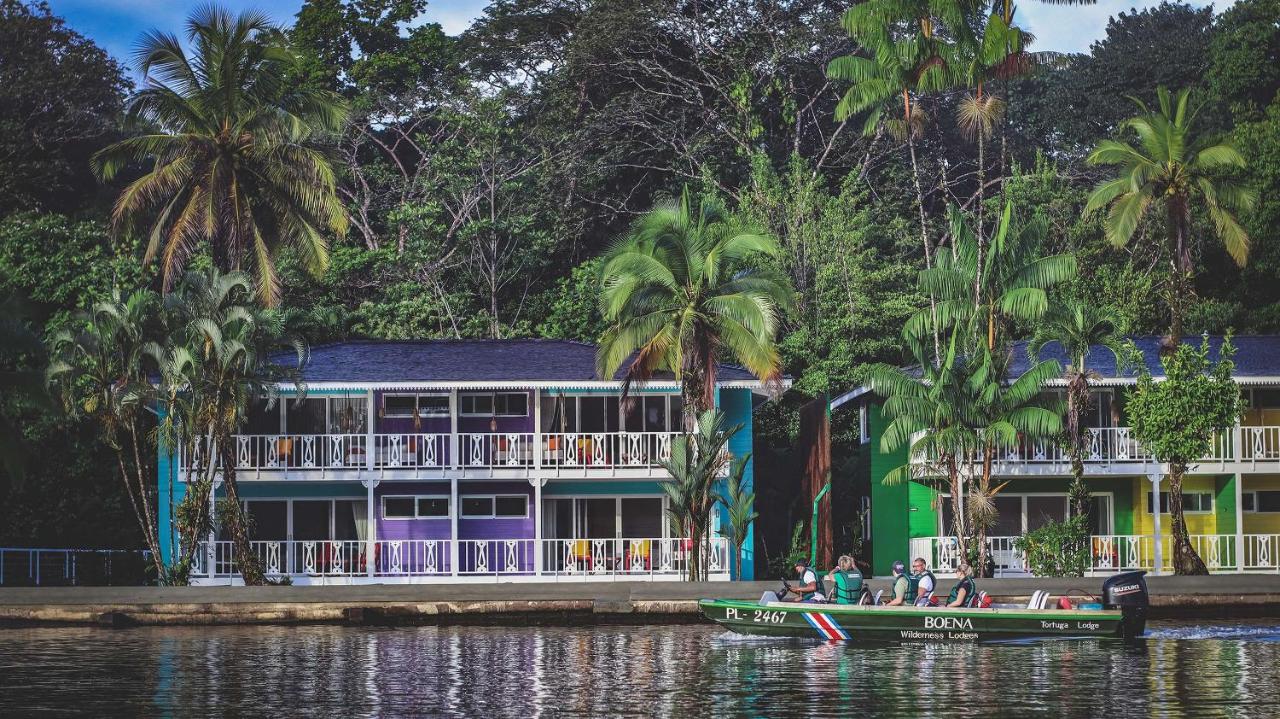 Tortuga Lodge & Gardens
