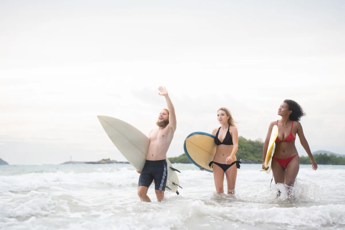 Costa Rica reúne playas de surf para todos los niveles en sus dos costas
