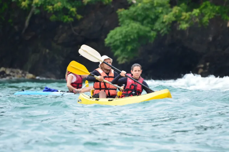 Giornata di snorkeling e immersioni dalla costa del Costa Rica