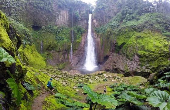 La Catarata del Toro waterfall, Bajos del Toro